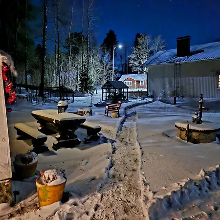 Romantic Countryside Sauna Near Paeijaenne *